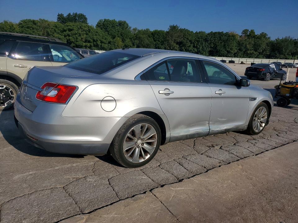 2011 Ford Taurus მანქანა იყიდება აუქციონზე, vin: 1FAHP2FWXBG121897, აუქციონის ნომერი: 63568986