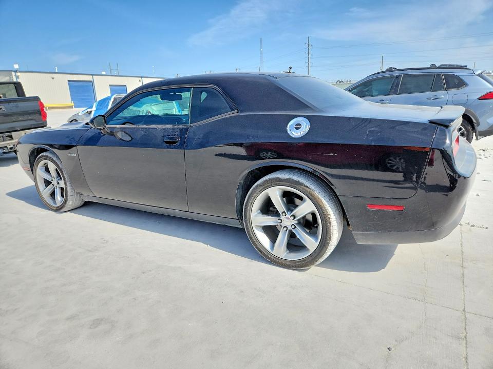 64140976 :رقم المزاد ، 2C3CDZBT2GH226113 vin ، 2016 Dodge Challenger مزاد بيع
