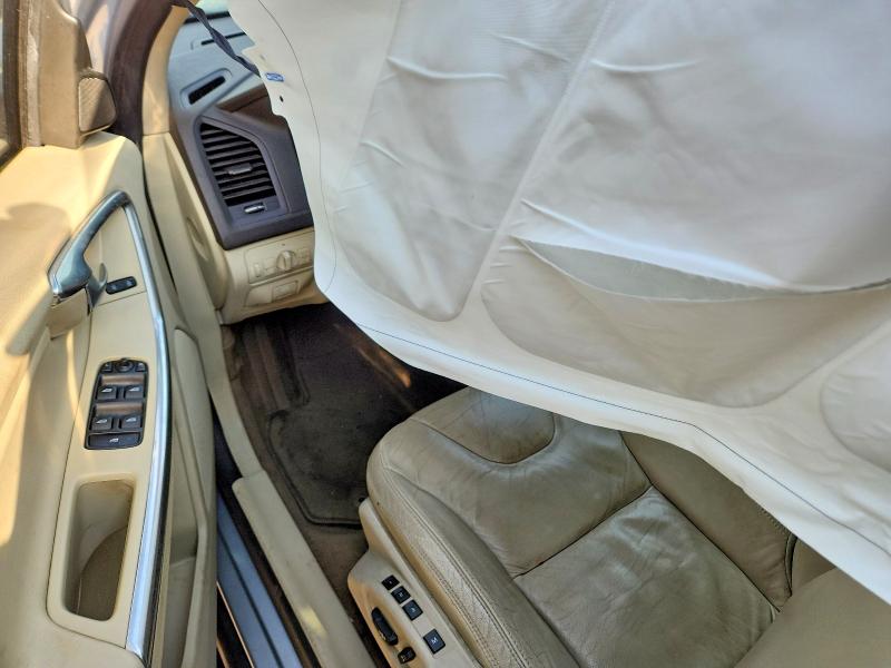 2013 Volvo Xc60 მანქანა იყიდება აუქციონზე, vin: YV4952DL4D2412387, აუქციონის ნომერი: 65700556
