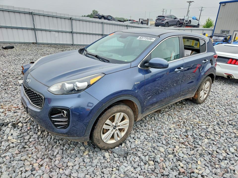63773496 :رقم المزاد ، KNDPMCACXH7247400 vin ، 2017 Kia Sportage مزاد بيع