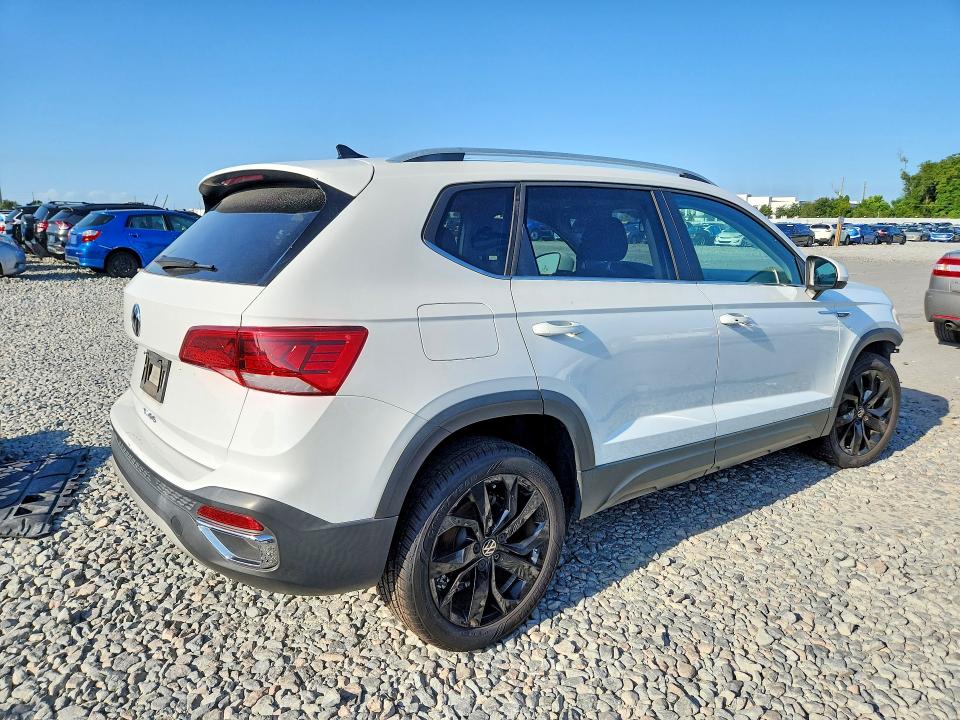 2022 Volkswagen Taos მანქანა იყიდება აუქციონზე, vin: 3VVTX7B24NM025019, აუქციონის ნომერი: 64906066