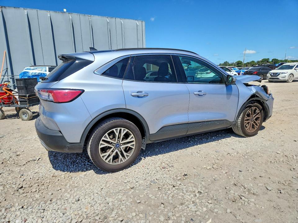 Продаж на аукціоні авто 2022 Ford Escape, vin: 1FMCU9H66NUA04645, номер лоту: 65461176