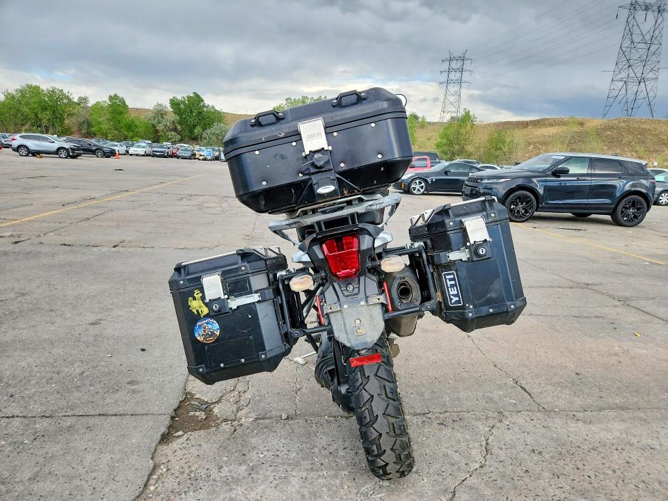Продажа на аукционе авто 2012 Triumph Motorcycle Tiger, vin: SMTF02XK2CJ541676, номер лота: 66412796