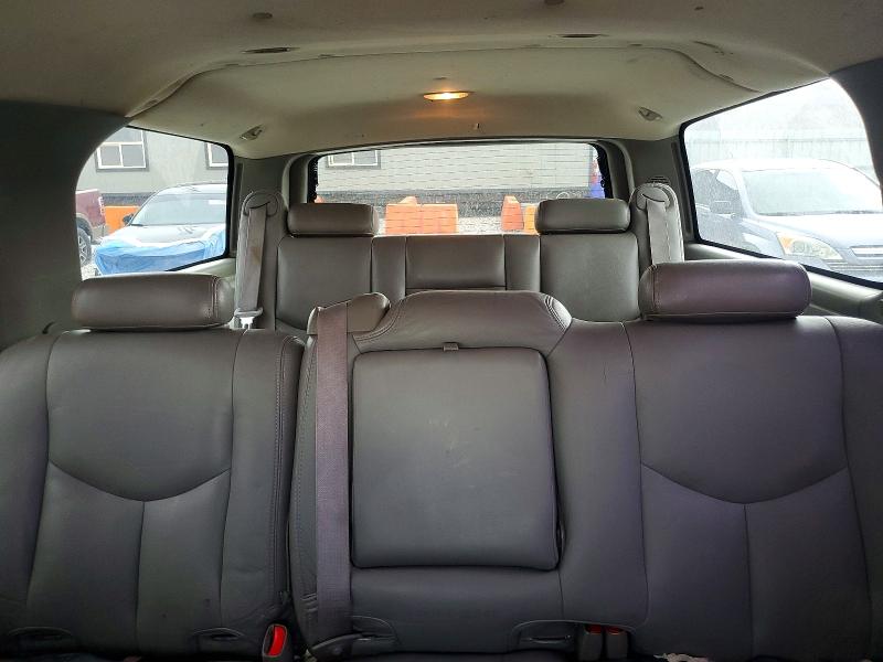 Продаж на аукціоні авто 2004 Chevrolet Suburban, vin: 3GNFK16Z04G211336, номер лоту: 64339526