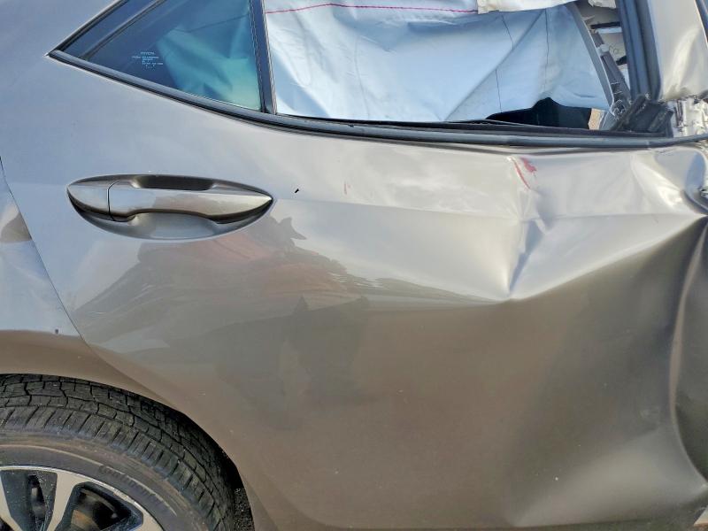 Продаж на аукціоні авто 2018 Toyota Corolla, vin: 5YFBURHE8JP773954, номер лоту: 65103436