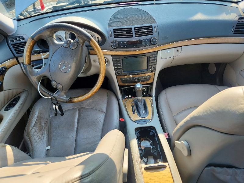66663806 :رقم المزاد ، WDBUF87X58B261866 vin ، 2008 Mercedes-benz E مزاد بيع