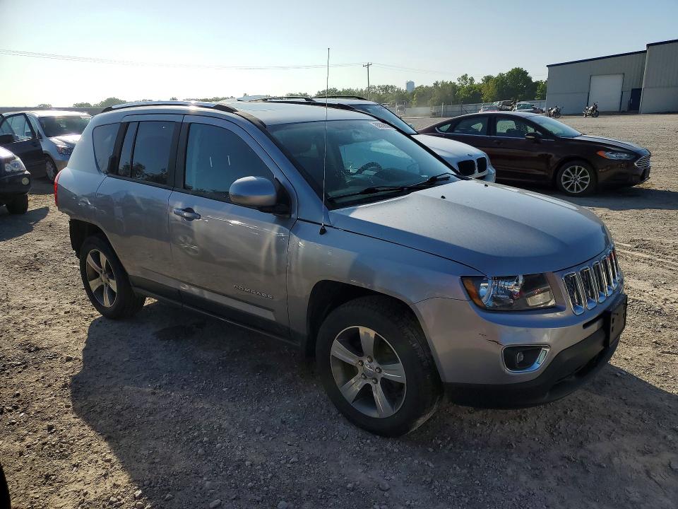 2016 Jeep Compass მანქანა იყიდება აუქციონზე, vin: 1C4NJDEB3GD772757, აუქციონის ნომერი: 65530686