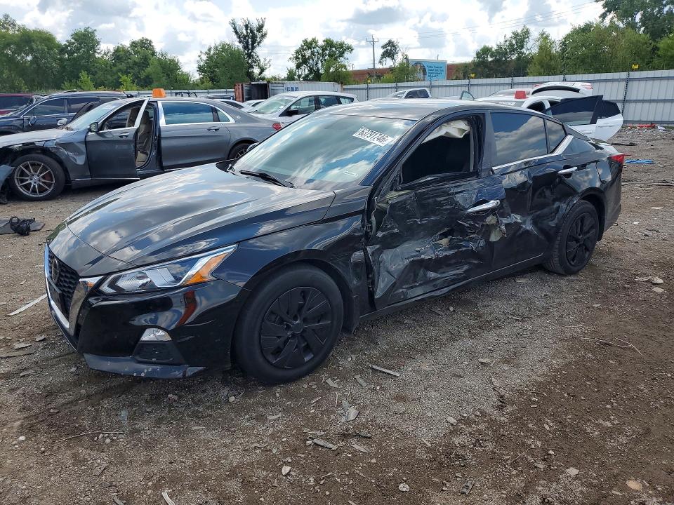 Auction sale of the 2019 Nissan Altima, vin: 1N4BL4BV5KC175724, lot number: 63791746