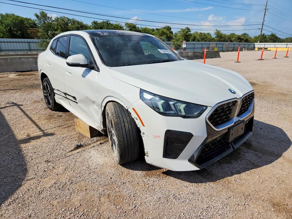 64256316 :رقم المزاد ، WBX63GM00S5251369 vin ، 2025 Bmw X2 مزاد بيع