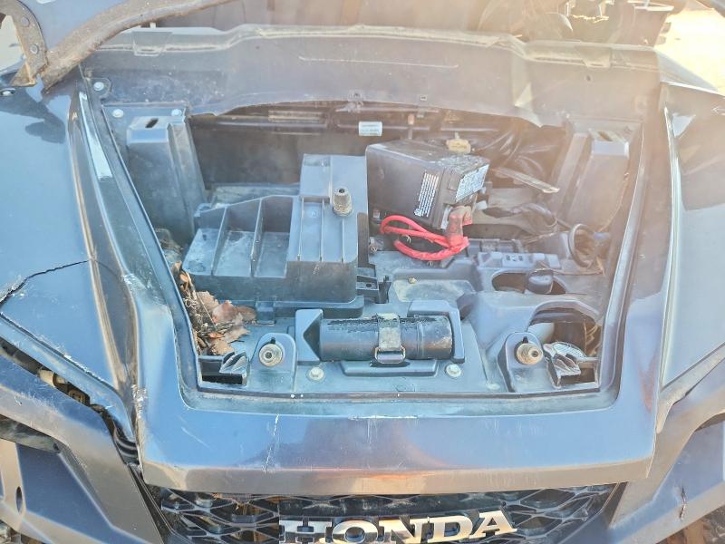 63187326 :رقم المزاد ، 1HFVE04E9J4200484 vin ، 2018 Honda Sxs1000 مزاد بيع