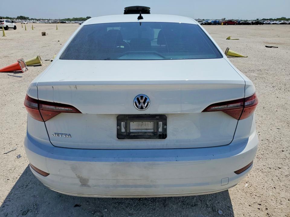 66246406 :رقم المزاد ، 3VWC57BU3MM063133 vin ، 2021 Volkswagen Jetta مزاد بيع