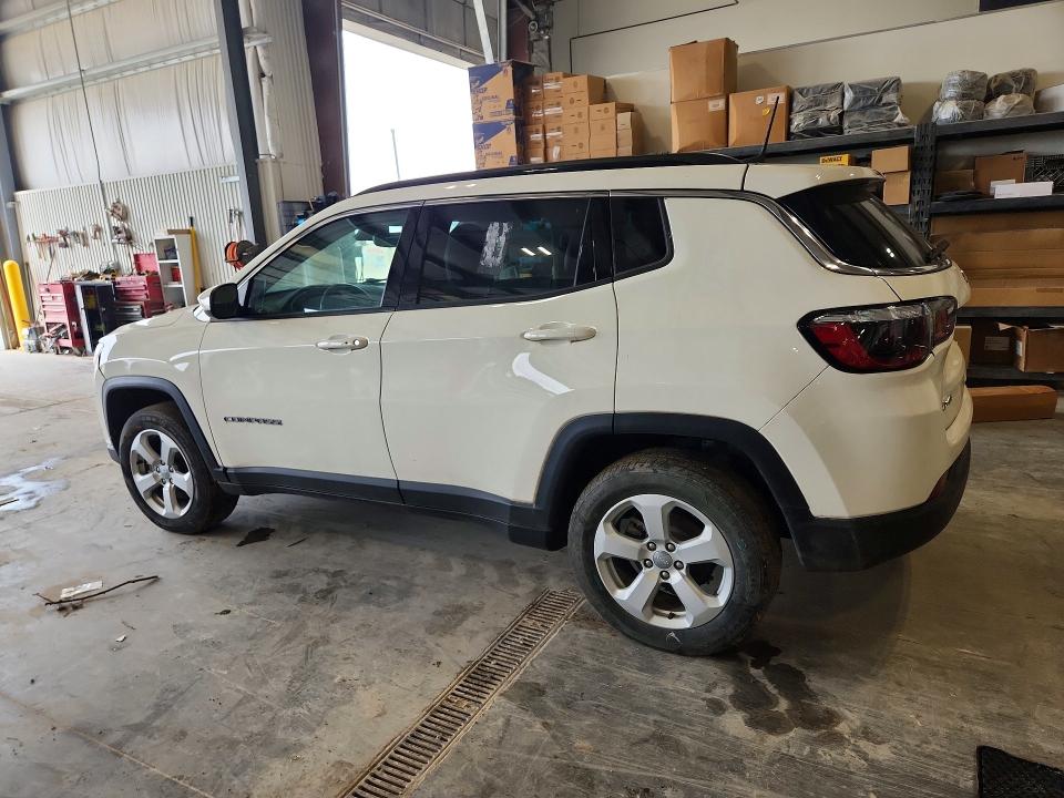 65207656 :رقم المزاد ، 3C4NJDBB0MT543723 vin ، 2021 Jeep Compass مزاد بيع