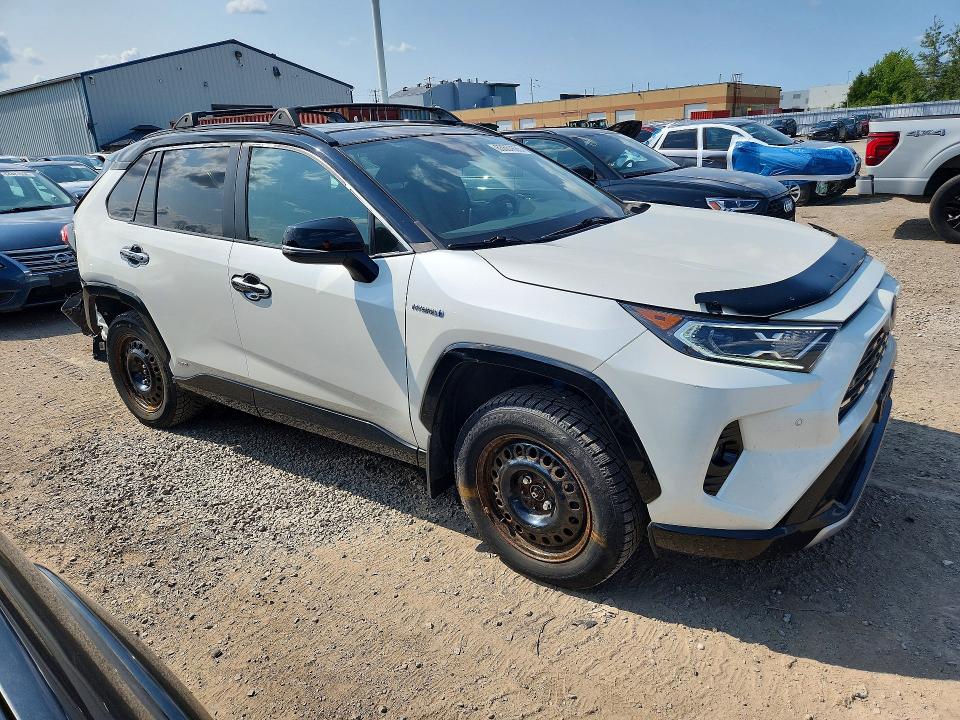 63667686 :رقم المزاد ، 2T3RWRFV6MW102868 vin ، 2021 Toyota Rav4 مزاد بيع