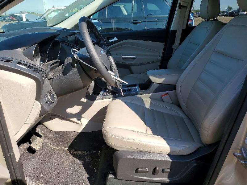 64095366 :رقم المزاد ، 1FMCU9HD9JUB71221 vin ، 2018 Ford Escape مزاد بيع