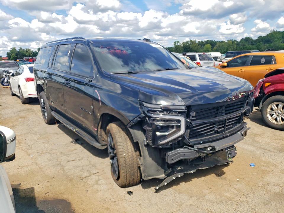 2026 Chevrolet Suburban მანქანა იყიდება აუქციონზე, vin: 1GNS6EKD7TR150912, აუქციონის ნომერი: 64160256