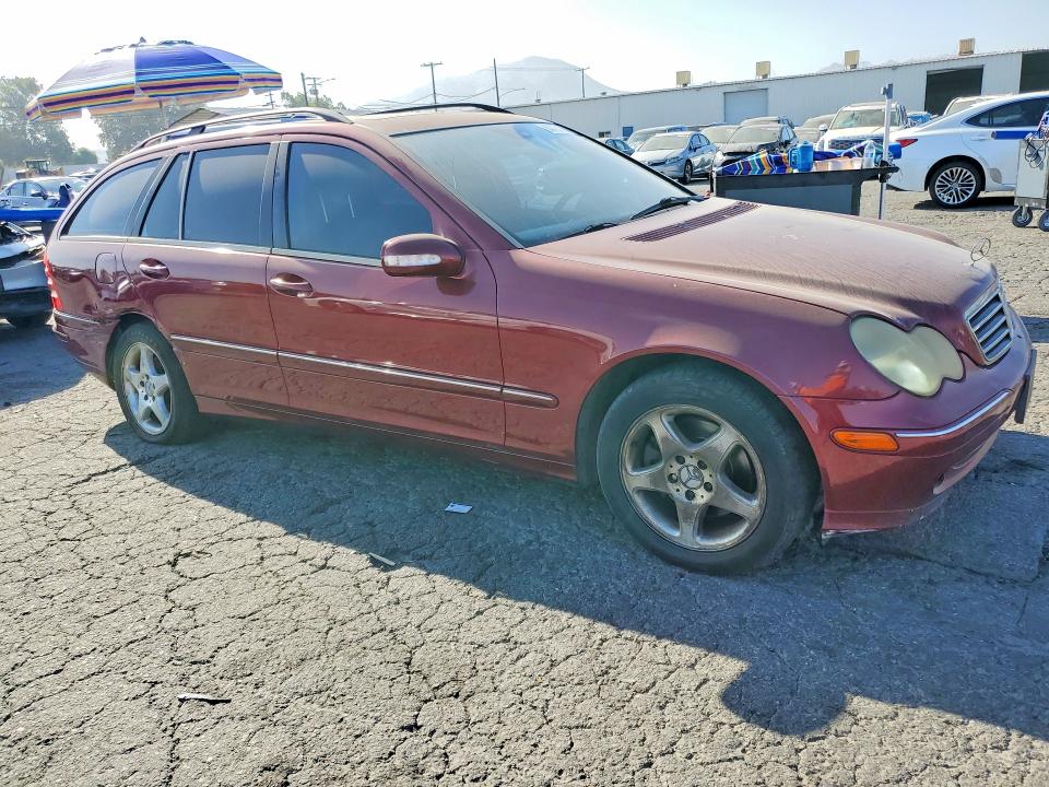 63772126 :رقم المزاد ، WDBRH64J32F116944 vin ، 2002 Mercedes-benz C مزاد بيع