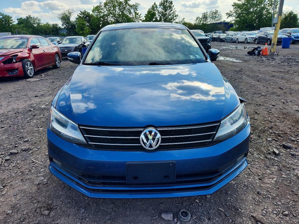 2016 Volkswagen Jetta მანქანა იყიდება აუქციონზე, vin: 3VWL07AJ2GM221777, აუქციონის ნომერი: 66097856