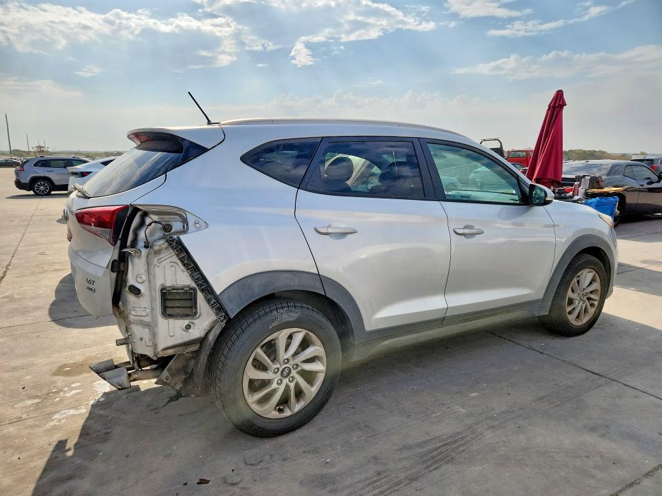 Aukcja sprzedaży 2016 Hyundai Tucson, vin: KM8J3CA24GU044949, numer aukcji: 64517706