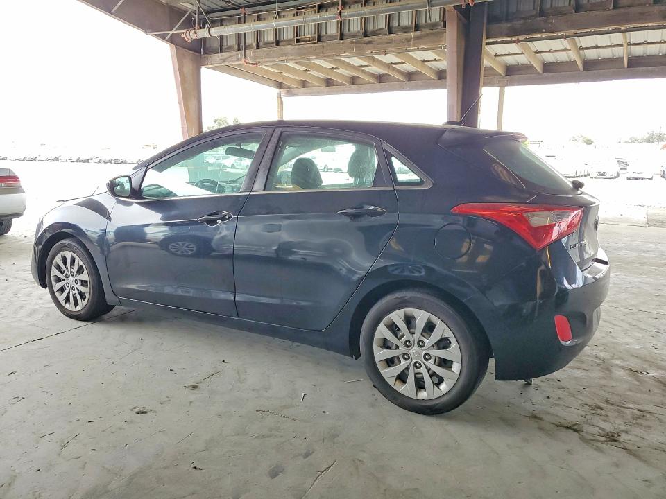 2017 Hyundai Elantra Gt მანქანა იყიდება აუქციონზე, vin: KMHD35LH0HU365740, აუქციონის ნომერი: 66654466