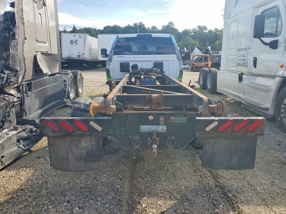 62294126 :رقم المزاد ، 3C7WRNFL1JG352096 vin ، 2018 Ram 5500 مزاد بيع