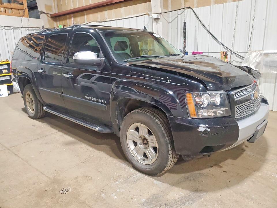 61647236 :رقم المزاد ، 3GNFK16308G112713 vin ، 2008 Chevrolet Subrban مزاد بيع