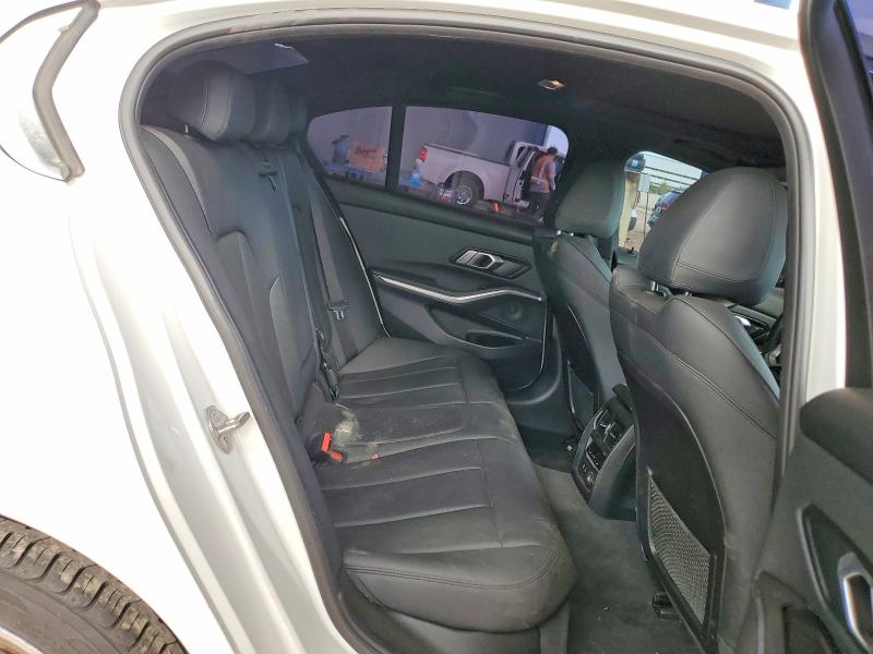 63721856 :رقم المزاد ، 3MW5R1J00L8B32991 vin ، 2020 Bmw 330i مزاد بيع