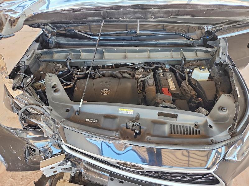 63752106 :رقم المزاد ، 5TDGZRAH4MS051596 vin ، 2021 Toyota Highlander مزاد بيع