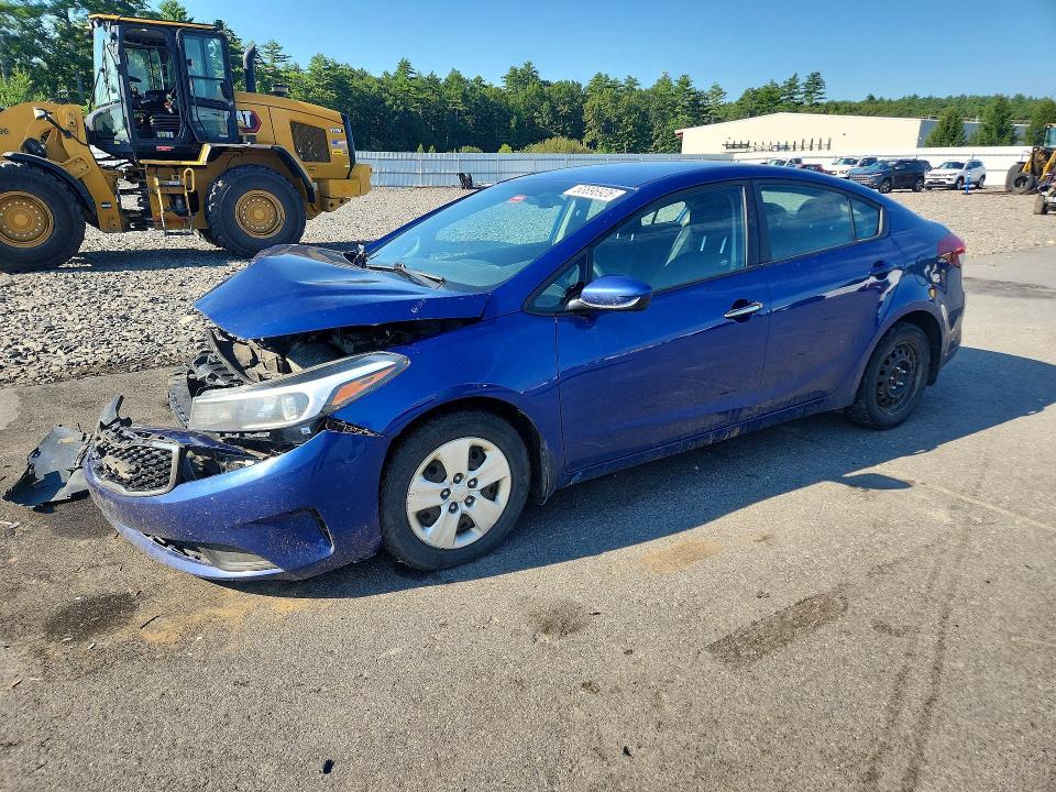 2017 Kia Forte მანქანა იყიდება აუქციონზე, vin: 3KPFK4A7XHE100391, აუქციონის ნომერი: 63896926