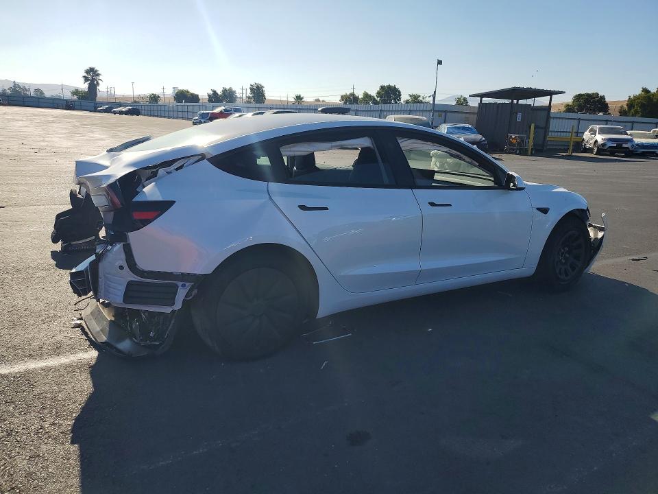 Продаж на аукціоні авто 2026 Tesla Model 3, vin: 5YJ3E1EA1TF146645, номер лоту: 64065966