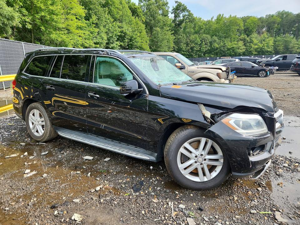 64206296 :رقم المزاد ، 4JGDF7CE9DA263972 vin ، 2013 Mercedes-benz Gl مزاد بيع
