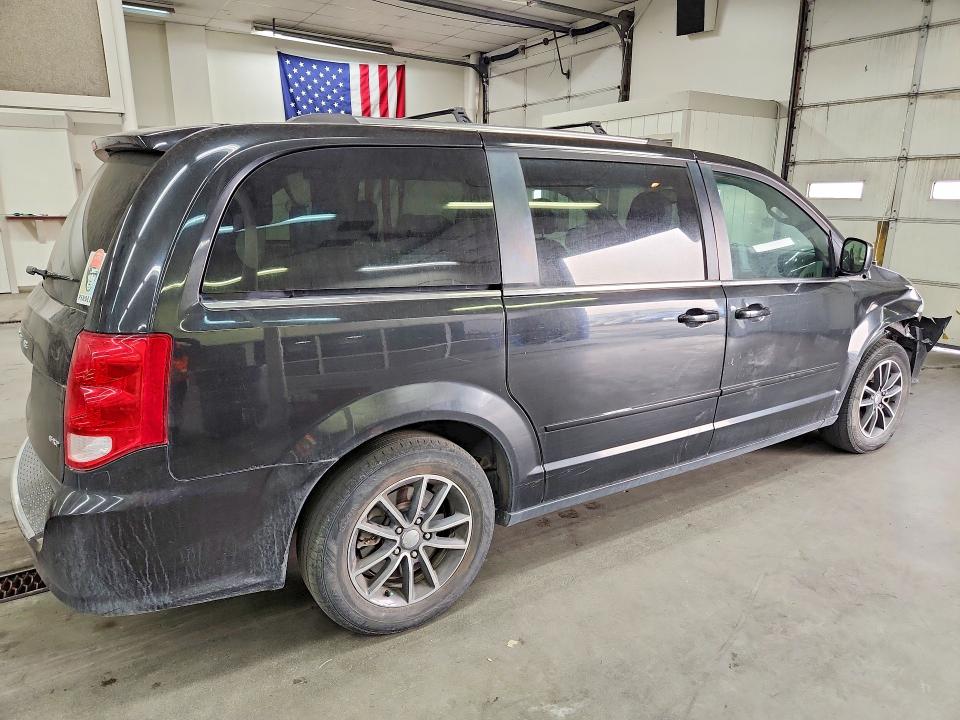 Продажа на аукционе авто 2017 Dodge Grand Caravan, vin: 2C4RDGCG1HR664502, номер лота: 63329866