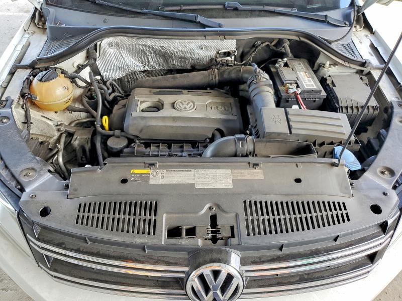 2015 Volkswagen Tiguan მანქანა იყიდება აუქციონზე, vin: WVGAV7AX7FW564031, აუქციონის ნომერი: 64634306