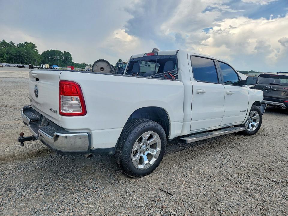 64319766 :رقم المزاد ، 1C6RRFFGXMN561018 vin ، 2021 Ram 1500 مزاد بيع