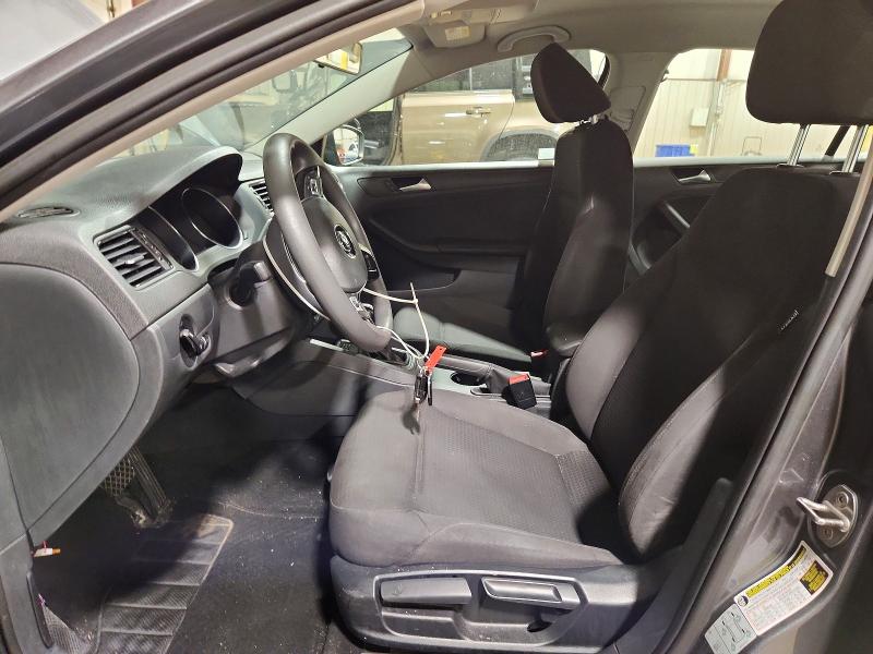 64615356 :رقم المزاد ، 3VW267AJ5GM288044 vin ، 2016 Volkswagen Jetta مزاد بيع