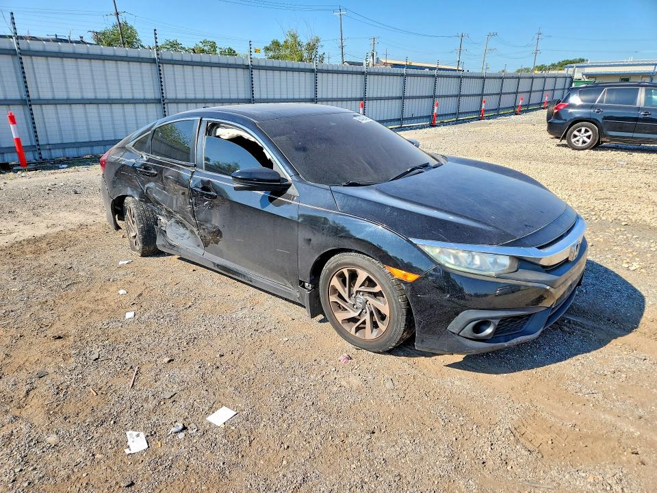 Продажа на аукционе авто 2018 Honda Civic, vin: 2HGFC2F88JH596550, номер лота: 66423406