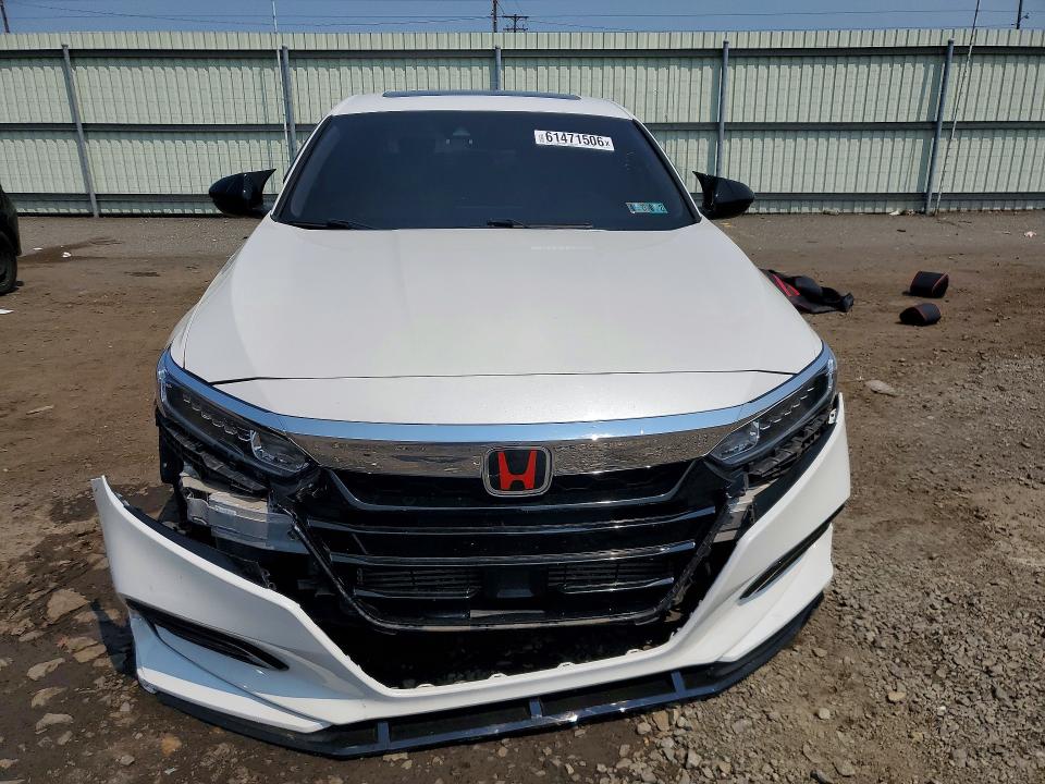 Auction sale of the 2020 Honda Accord, vin: 1HGCV1F4XLA062682, lot number: 61471506