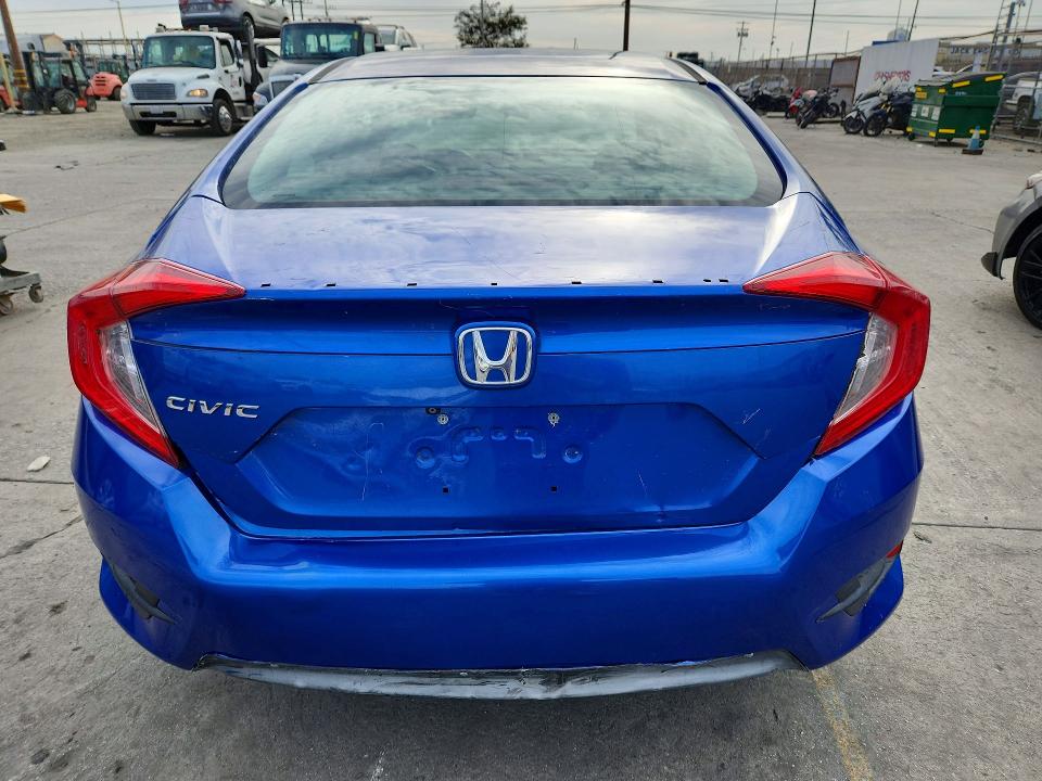 2018 Honda Civic მანქანა იყიდება აუქციონზე, vin: 2HGFC2F50JH558851, აუქციონის ნომერი: 66971256