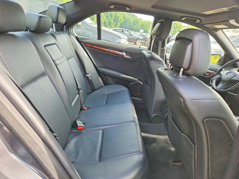 Продажа на аукционе авто 2010 Mercedes-benz C, vin: WDDGF8BB1AF473677, номер лота: 63863816
