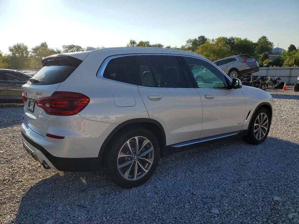Продажа на аукционе авто 2018 Bmw X3, vin: 5UXTR9C53JLC75569, номер лота: 63686516
