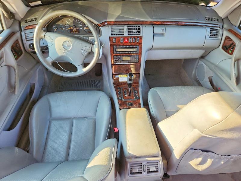 66293916 :رقم المزاد ، WDBJH82J21X045997 vin ، 2001 Mercedes-benz E مزاد بيع