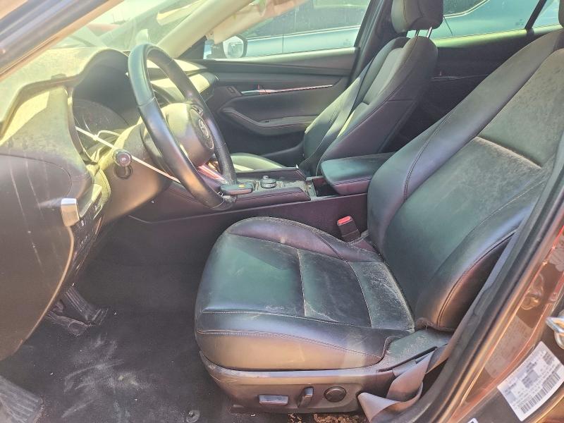 60707346 :رقم المزاد ، 3MZBPBCM6MM208530 vin ، 2021 Mazda 3 مزاد بيع