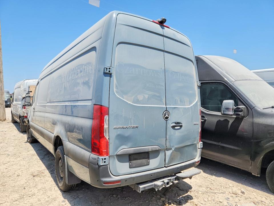 2022 Mercedes-benz Sprinter მანქანა იყიდება აუქციონზე, vin: W1Y4ECHY0NT113463, აუქციონის ნომერი: 60521346