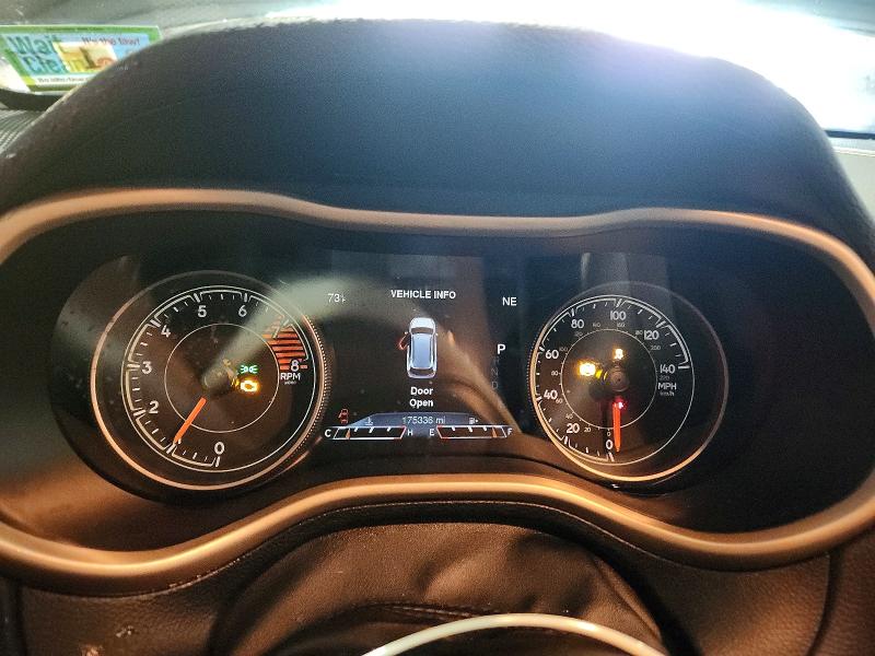 62692346 :رقم المزاد ، 1C4PJMDX6JD546192 vin ، 2018 Jeep Cherokee مزاد بيع