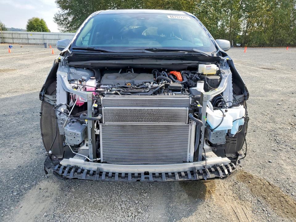 2026 Toyota Sienna მანქანა იყიდება აუქციონზე, vin: 5TDCSKFCXTS238931, აუქციონის ნომერი: 66797226
