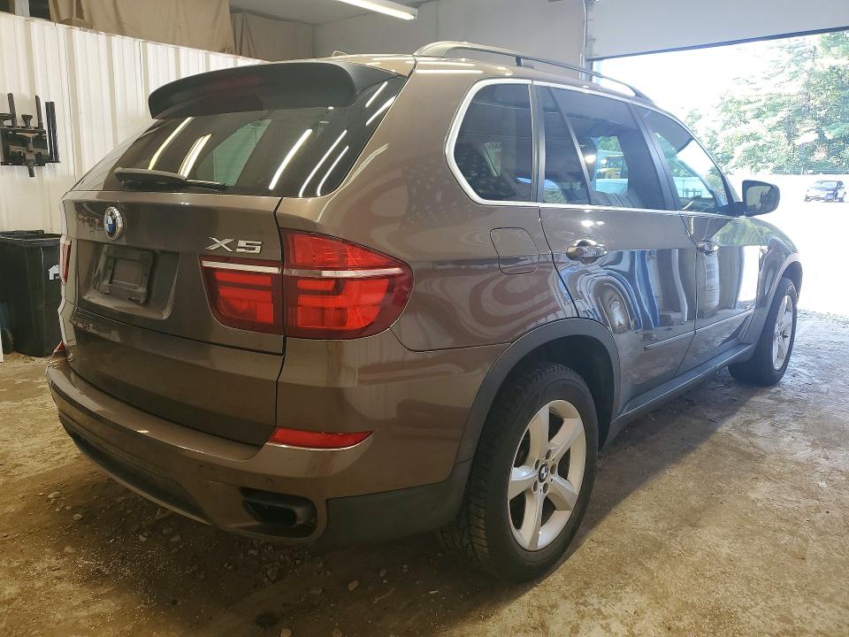 2012 Bmw X5 მანქანა იყიდება აუქციონზე, vin: 5UXZV8C5XCL425855, აუქციონის ნომერი: 64731556