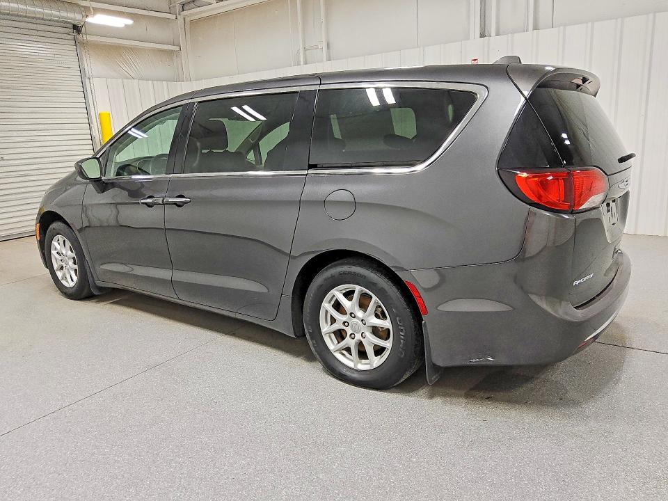 Продажа на аукционе авто 2017 Chrysler Pacifica, vin: 2C4RC1BG5HR846737, номер лота: 64980136