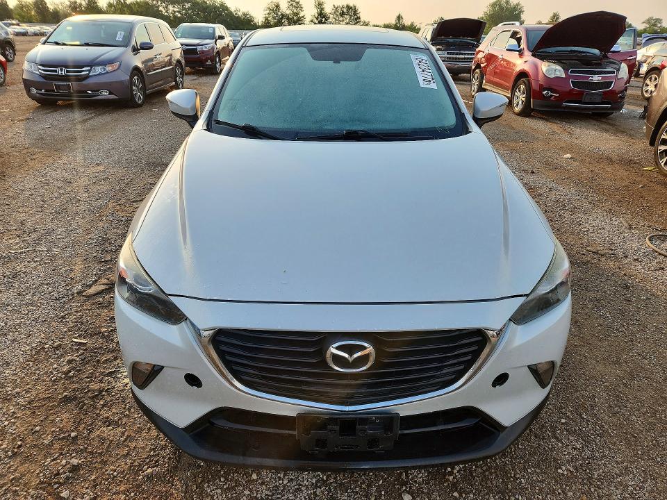 64234776 :رقم المزاد ، JM1DKDC72H0142177 vin ، 2017 Mazda Cx-3 مزاد بيع