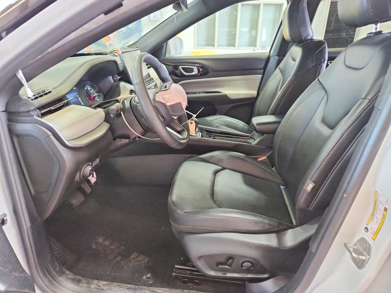 66496136 :رقم المزاد ، 3C4NJDCN4ST555525 vin ، 2025 Jeep Compass مزاد بيع