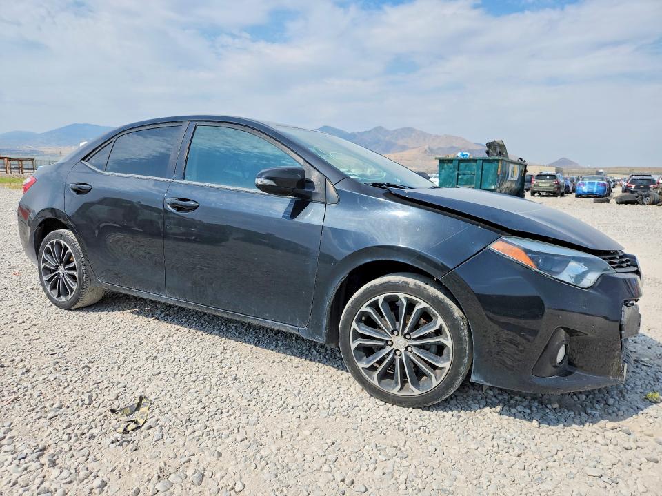Продаж на аукціоні авто 2015 Toyota Corolla, vin: 5YFBURHE5FP240533, номер лоту: 64052406