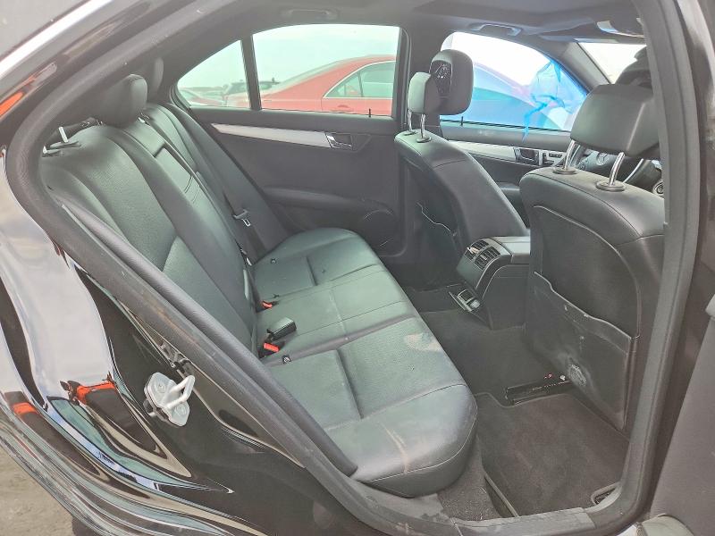 2011 Mercedes-benz C მანქანა იყიდება აუქციონზე, vin: WDDGF5EB9BR158202, აუქციონის ნომერი: 64672766